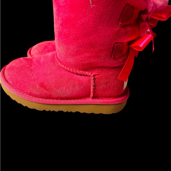 Uggs kids Bailey bow Boots excellent condition - Picture 3 of 10